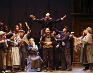 MARINA.AGAO. T. GAYARRE_page4_image2