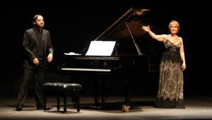 María Bayo y Rubén Fernández Aguirre, jurados del Concurso