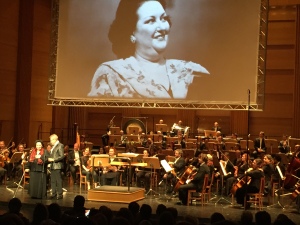 Caballe homenaje 2