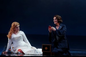 TRISTAN UND ISOLDE. CAPITOLE. 2015_page3_image3