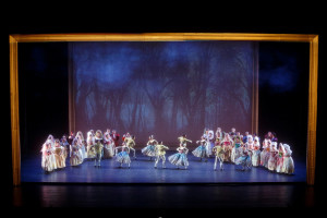 ZARZUELA! THE SPANISH MUSICAL-001