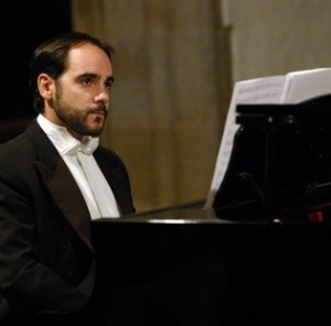 RECITAL C.SOLÍS Y A. GORROTXATEGI. T. ARRIAGA_page3_image3