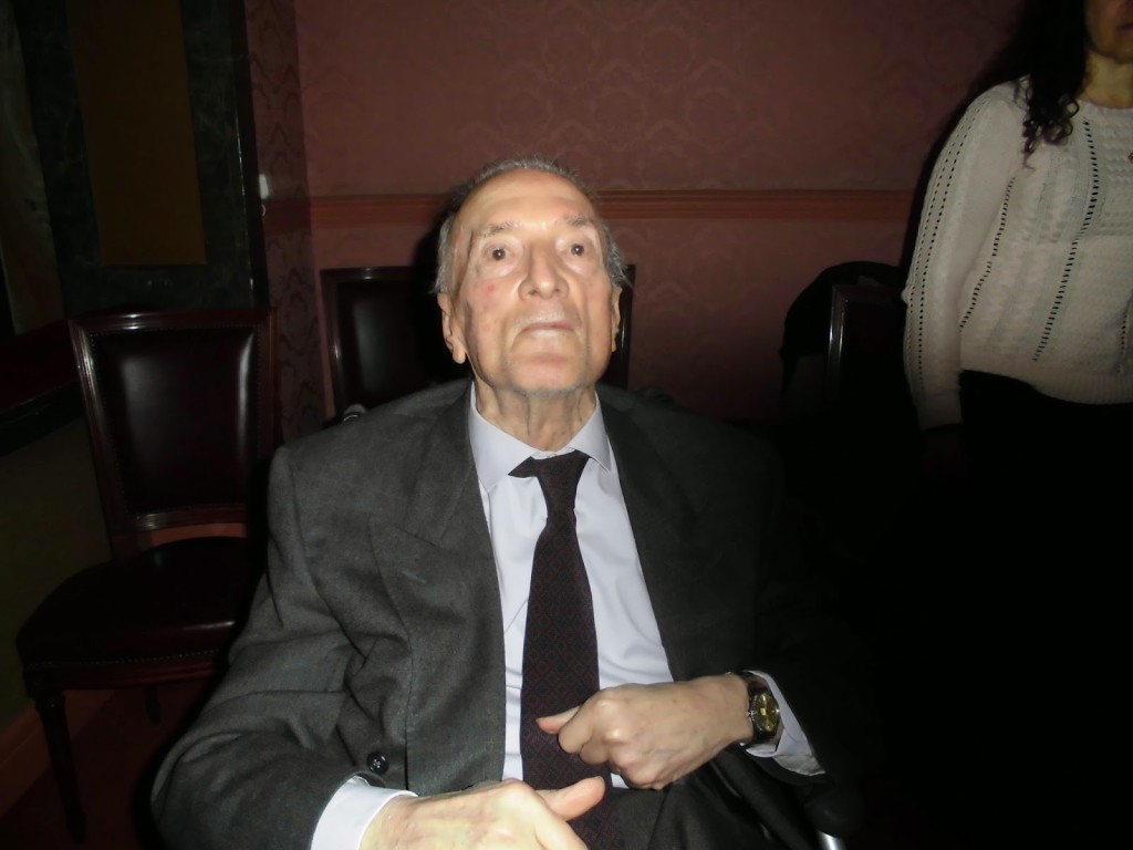Gomez Amat 2