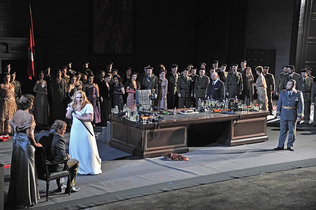 GÖTTERDÄMMERUNG. LICEU. 2016_page6_image2