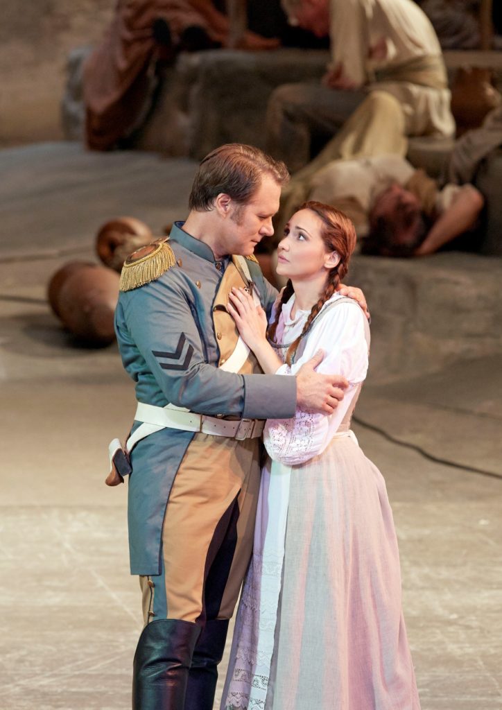 CARMEN. VIENA SO. 2016 (1)_page4_image3