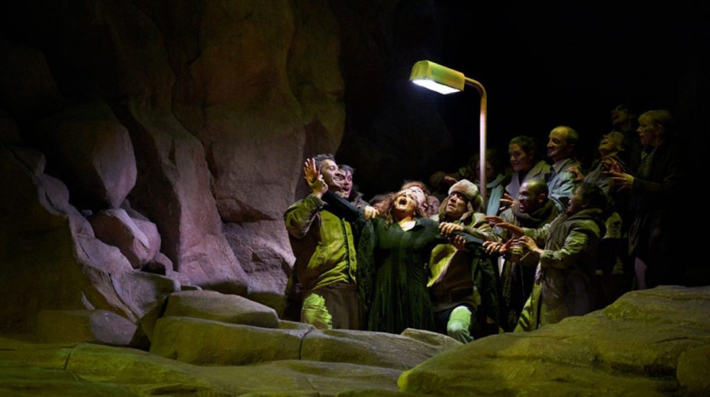 parsifal-berlin-do-2016_page4_image2