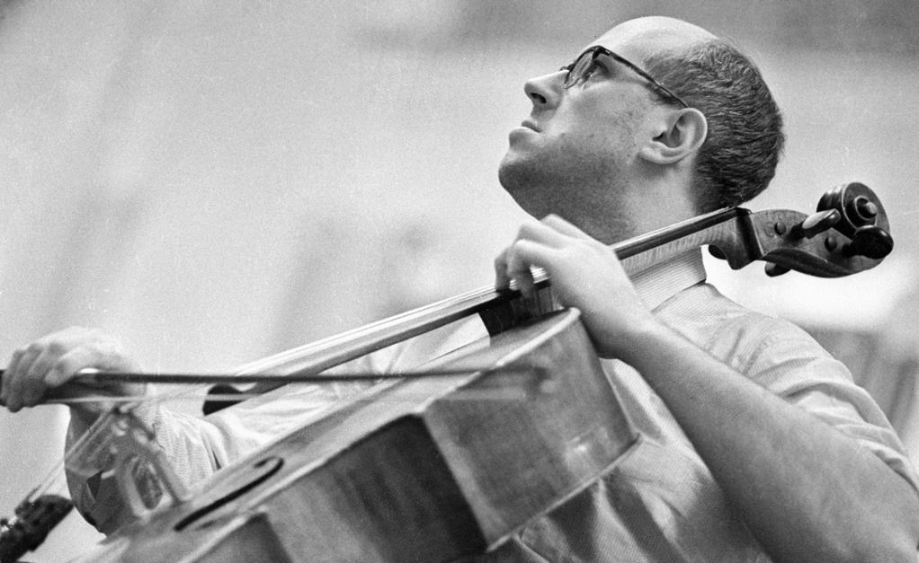 Lío en el Auditorio Nacional: Madrid necesita ya otro auditorioEn el Auditorio Nacional se bordeó el escándalo, el pasado viernes. Hubo choque de trenes entre los asistentes a dos conciertos demasiado pegados en el tiempo, pero, sobre todo, improvisación y falta de organización, que derivó en protestas. Lo cual vuelve a poner sobre la mesa un asunto urgente: Madrid necesita ya, sin más dilación, un nuevo espacio para la música, algo que los políticos no entienden ni valoran porque creen que no da suficientes votos.