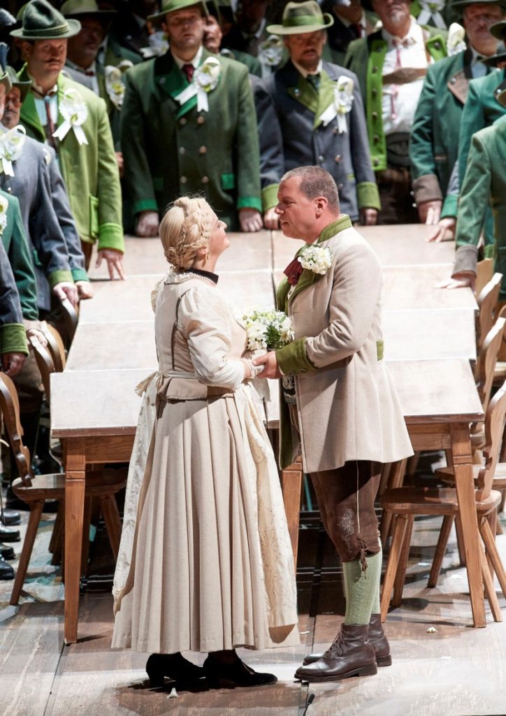 LOHENGRIN. VIENA SO. 2016 (1)_page4_image2