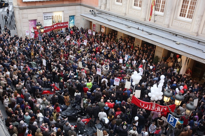 concentracion-teatro-zarzuela-teatro-real