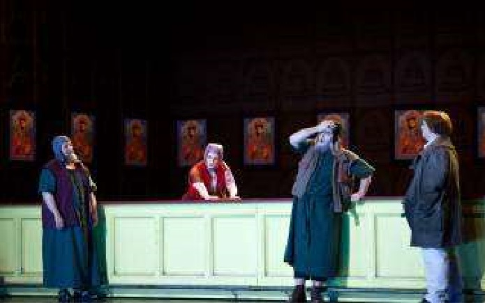 escena-boris-godunov-berlin