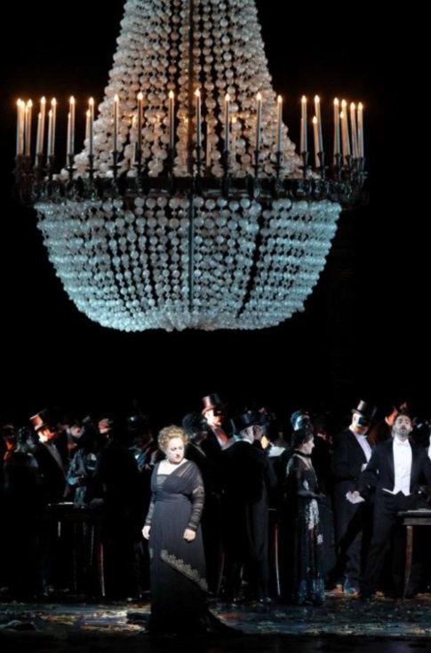 escena-la-traviata-festival-munich-2019