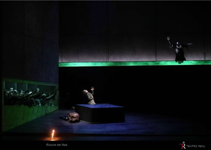 escena-il-trovatore-teatro-real