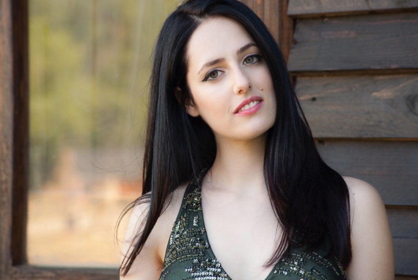 vittoriana-de-amicis