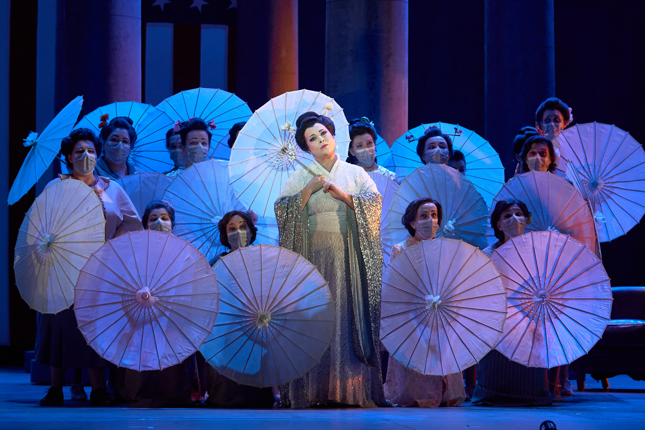 carmen-solis-madama-butterfly-guillermo-mendo