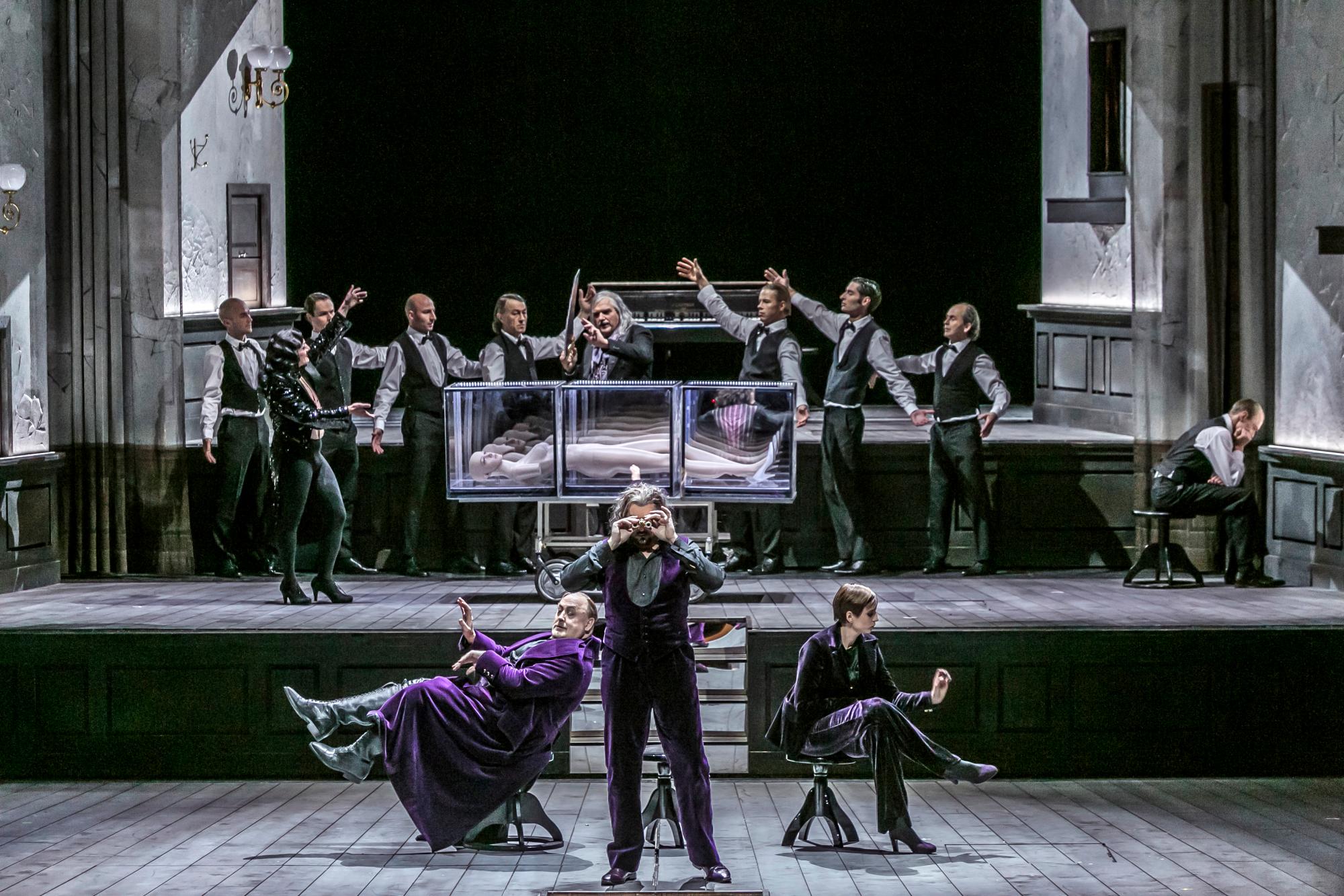 Escena-Contes-dHoffmann-c-Miguel-Lorenzo-Mikel-Ponce