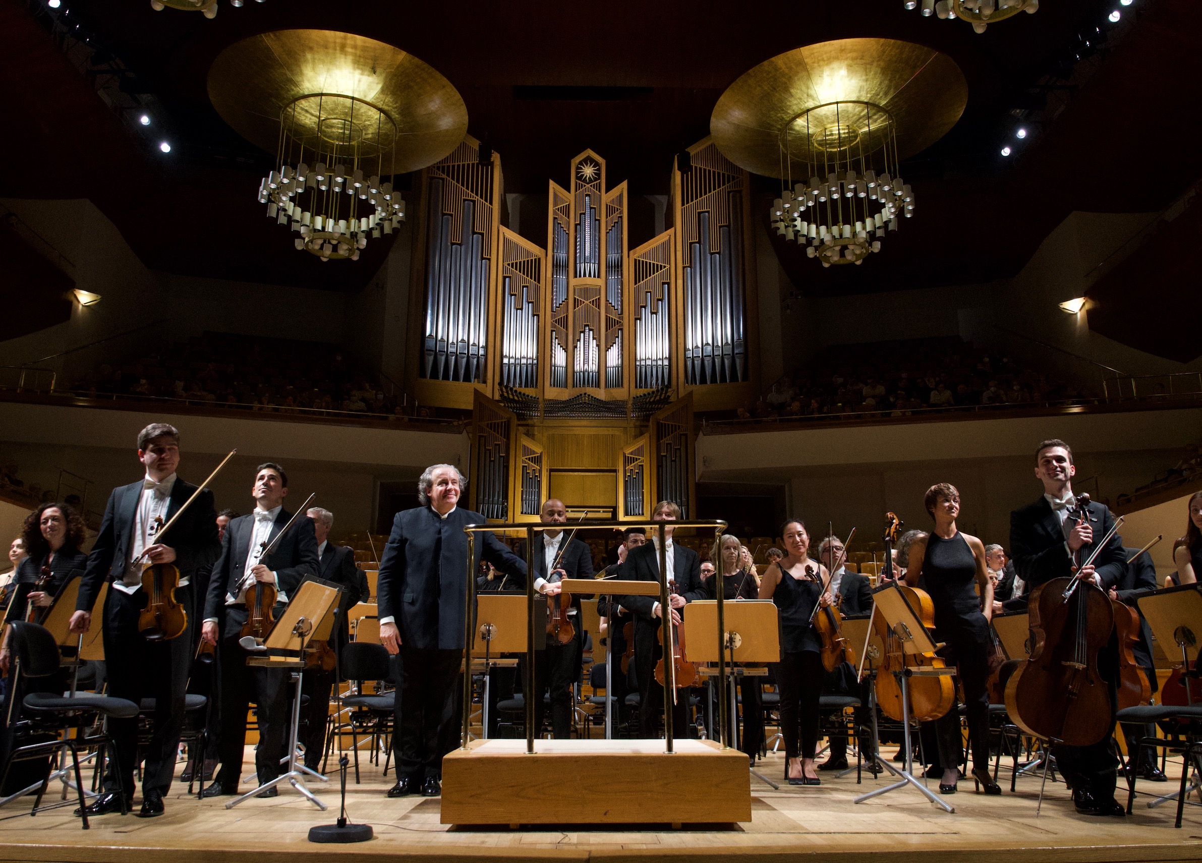 Juanjo-Mena-y-la-Sinfónica-de-Barcelona-en-el-Auditorio-Nacional