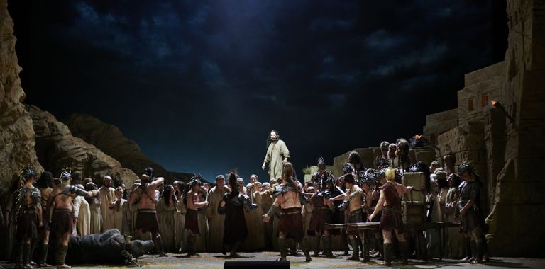 Escena-de-Samson-et-Dalila-en-la-Berliner-Staatsoper