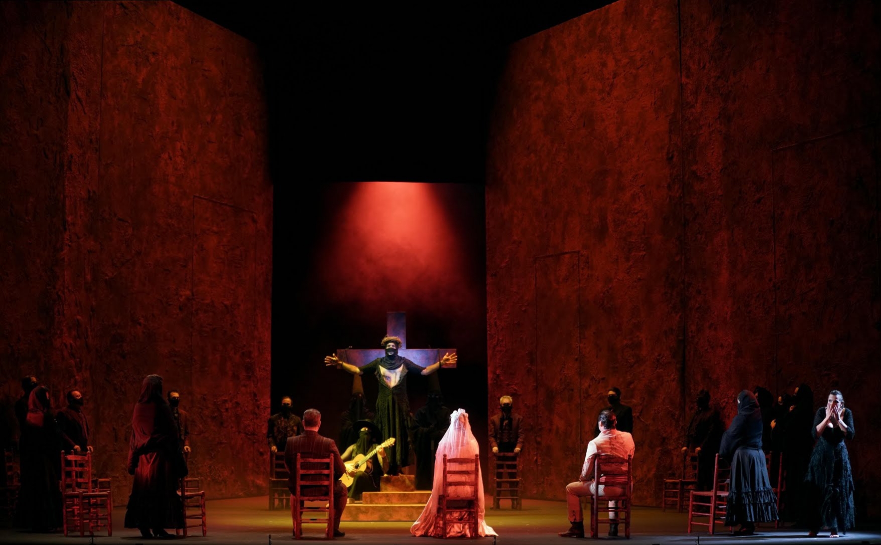 Escena-de-La-vida-breve-en-el-Teatro-de-la-Zarzuela