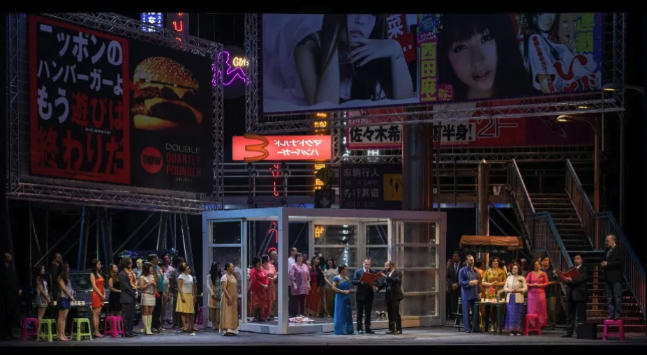 Escena-de-Madama-Butterfly-por-D.-Michieletto