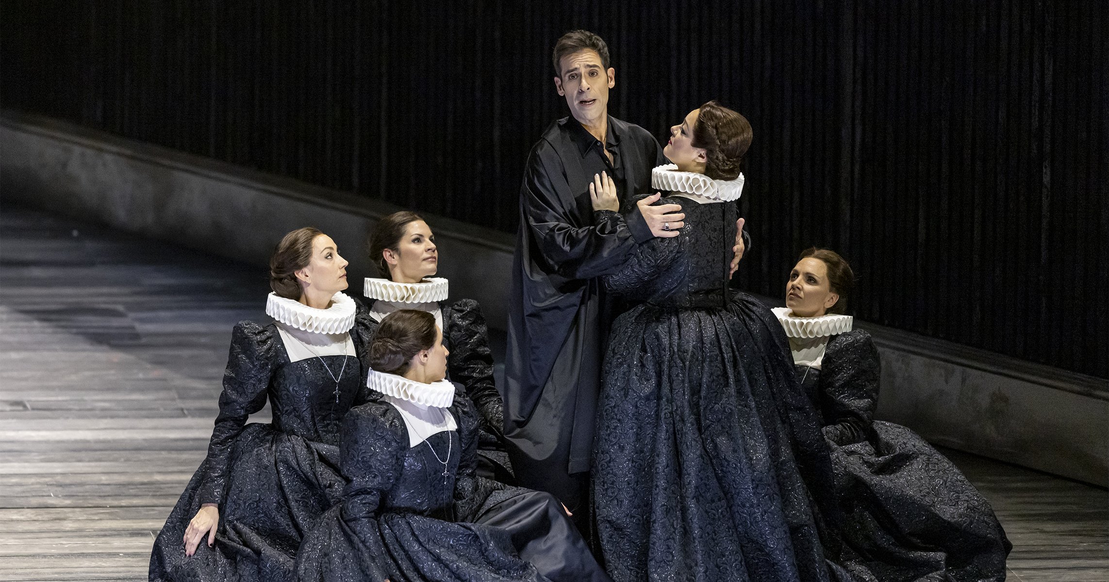 Ismael-Jordi-y-Leonora-Buratto-en-Maria-Stuarda-c-Arts-Fotografia-Palau-de-Les-Arts