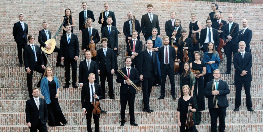 La semana del 6 al 12 de octubre, los canales Mezzo y Mezzo Live presentan una programación en la que destacan propuestas como la ópera Boris Godunov desde la Dutch National Opera, una live session de la Filarmónica Checa con Shostakóvich y Strauss, la Gran misa de Mozart con el Leipziger Ballett, el festival Misteria Paschalia y el festival Jazz sous les Pommiers. La calidad artística queda garantizada por figuras como Vasily Petrenko, Semión Bychkov y cantantes e instrumentistas de primer orden.