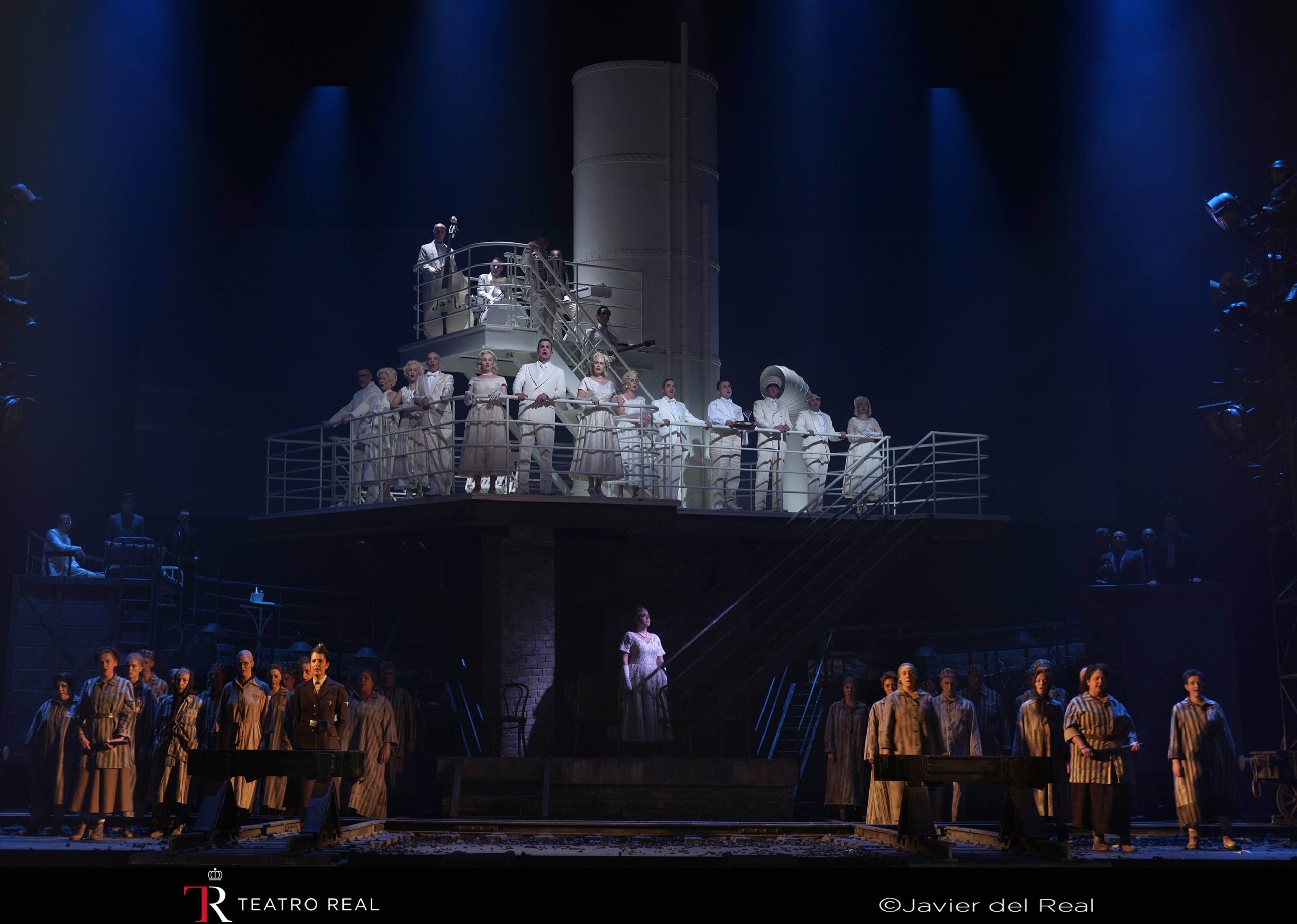 Madrid se llena de la vida y obra de M. Weinberg, autor de ‘La pasajera’