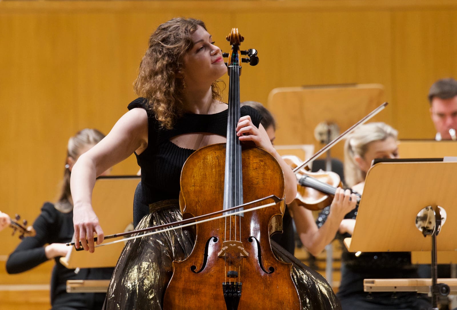 Crítica: Despedidas míticas, Julia Hagen y Antonini con la ONE