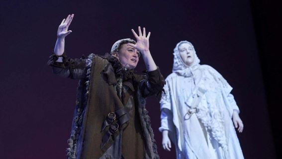 Fidelio, L. van Beethoven. Reparto: Tamara Wilson, Andrew Staples, James Rutherford, Shenyang, Gabriela Reyes, David Portillo, Patrick Blackwell. Coro Manos Blancas (Dir. María Inmaculada Velásquez-Echevarría); Cor de Cambra del Palau de la Música Catalana (Dir. Xavier Puig); Coro del Gran Teatre del Liceu (Dir. Pablo Assante). Deaf West Theatre. Director artístico: Dj Kurs. Director de escena: Alberto Arvelo. Orquesta Sinfónica de Los Ángeles (Dir. Gustavo Dudamel). Versión de concierto semi-escenificada. 27 de mayo de 2024.