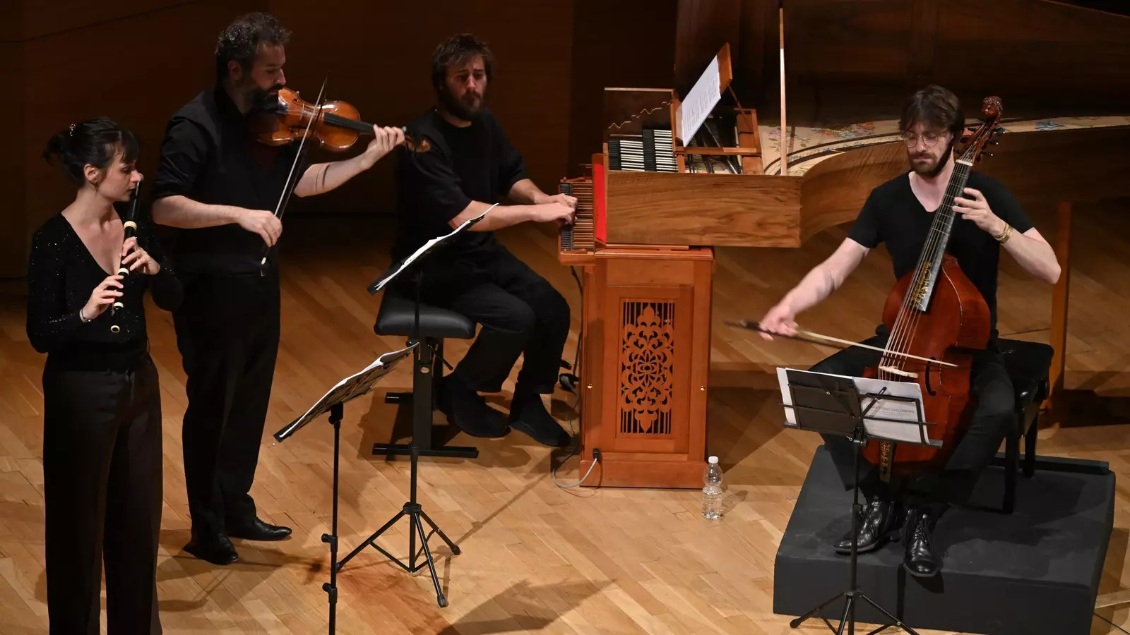 Desvelando el Misterio GoldbergPrograma: Variaciones Goldberg BWV 988 (transcripción de Nevermind). Intérpretes: Anna Besson (flauta), Louis Creac’h (violín), Robin Pharo (viola da gamba) y Jean Rondeau (clave y órgano). Lugar: Espacio Turina. Fecha: Miércoles, 30 de abril. Aforo: La mitad.