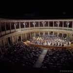El réquiem de un librepensador Festival de Granada. Obras: El mar de Debussy. Dafnis y Cloe de Ravel. Réquiem de Verdi. Intérpretes: F. Lombardi, T. Romano, F. Demuro, G. Manoshvili, solistas. Orquesta y Coro Academia Nacional de Santa Cecilia. Director: D. Harding. Palacio de Carlos V. 5 y 6-VII- 2025.