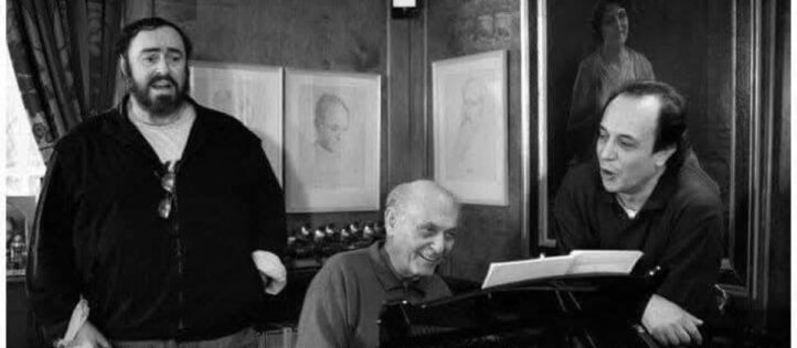 El Otello único de PavarottiA pocas semanas del 90 aniversario del gran tenor italiano, el recuerdo de su solitaria interpretación de Otello, una de las mayores creaciones de Giuseppe Verdi, preservada para la posterioridad en disco, constata su innegable (a veces discutido) instinto dramático.