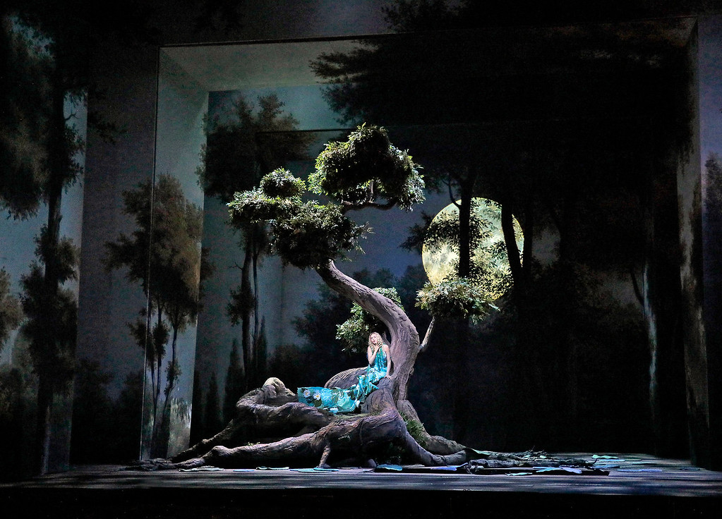 escena-rusalka-metropolitan