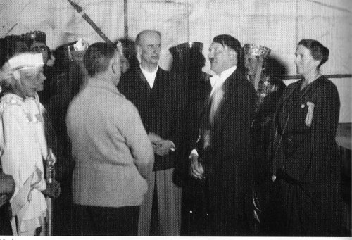 Furtwängler con Hitler