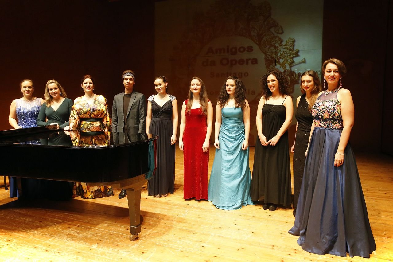 Finalistas-concurso-Compostela-Lírica