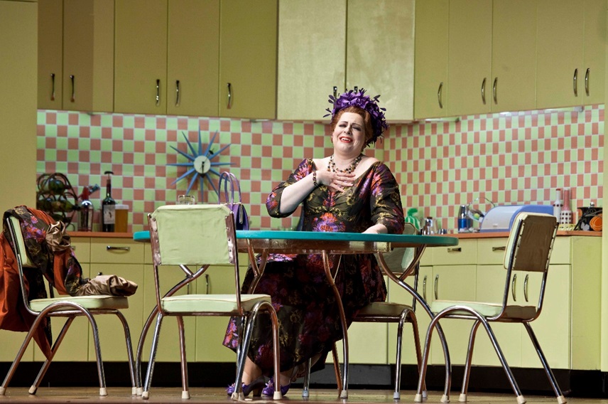 daniela-barcellona-mrs-quickly-robert-carsen