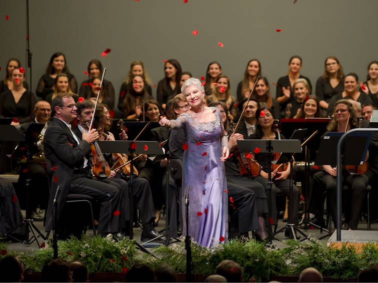 mariela-devia-coruna