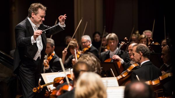 jonathan-nott-orchestre-suisse-romande