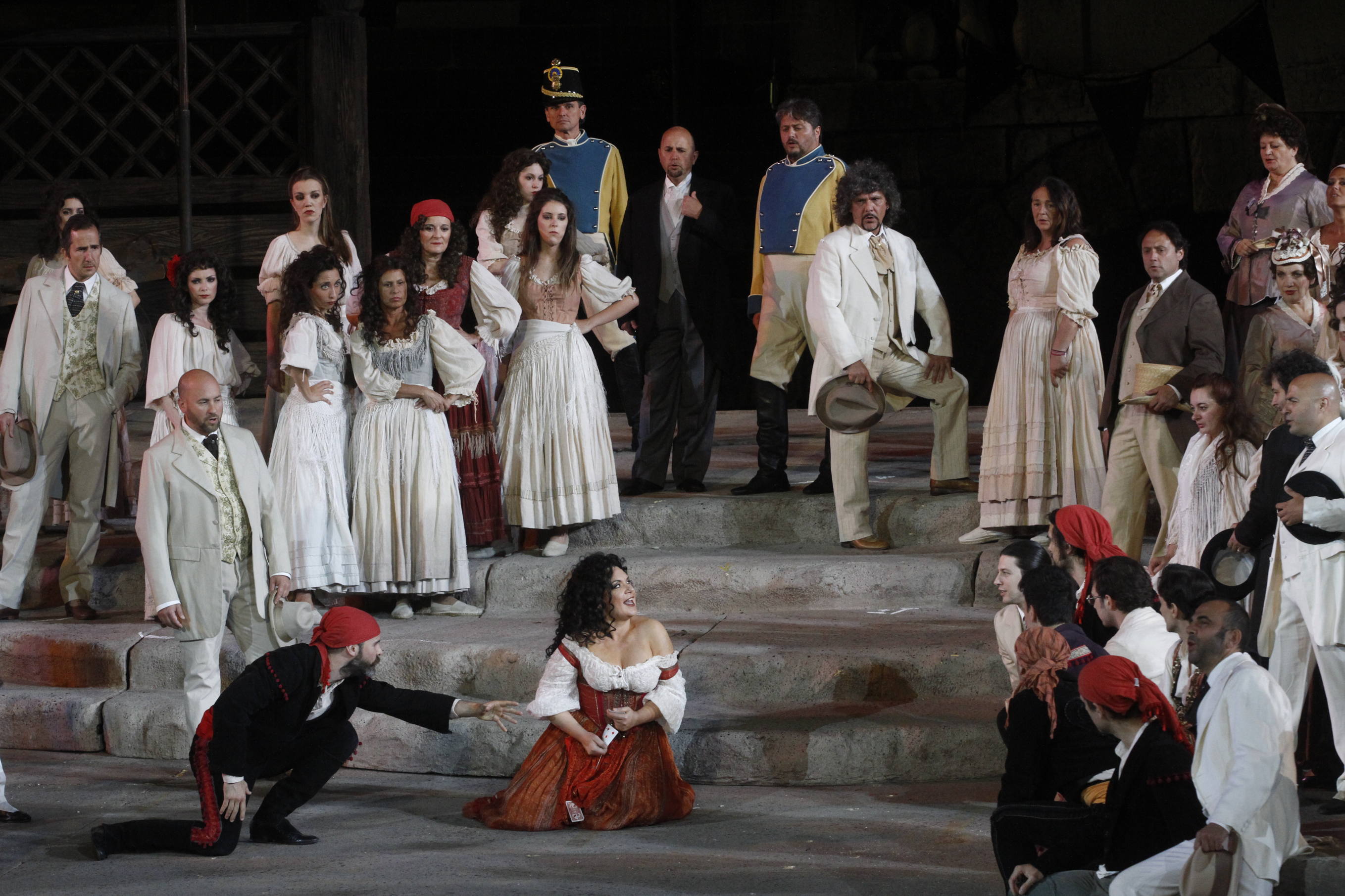 escena-carmen-zeffirelli-festival-verona-2015