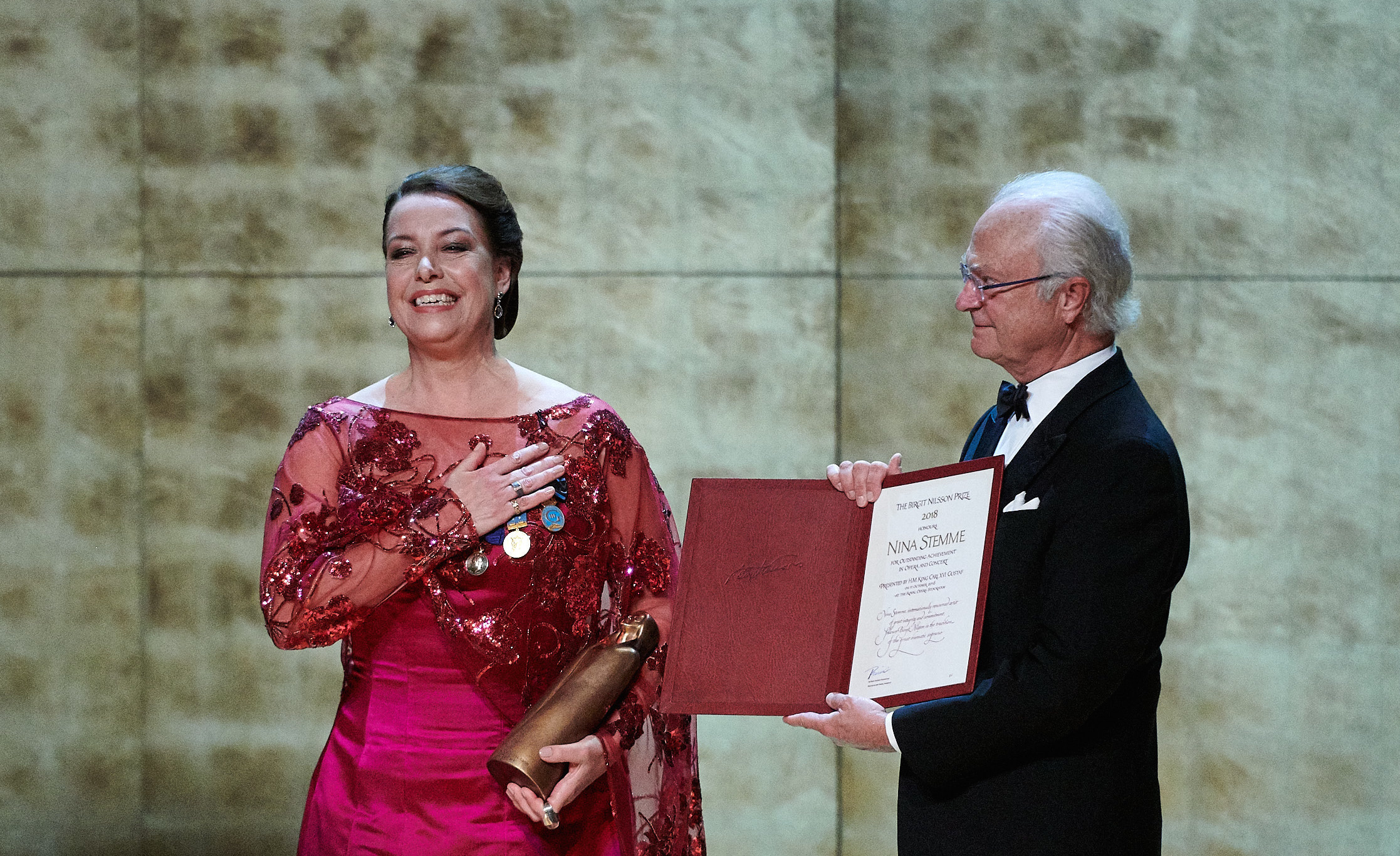 nina-stemme-gana-premio-birgir-nilsson