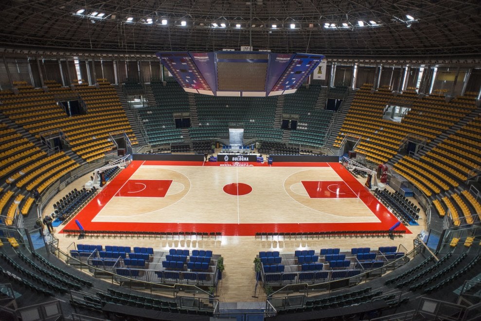 estadio-paladozza-bolonia