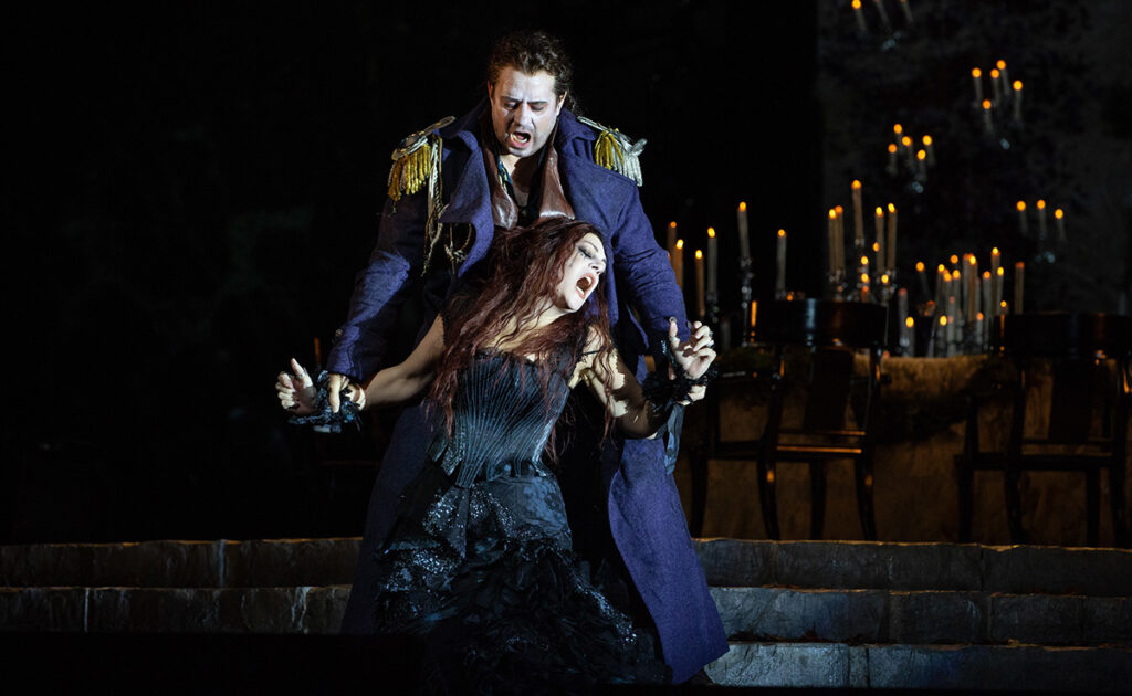 Escena-Medea-c-Metropolitan-Opera