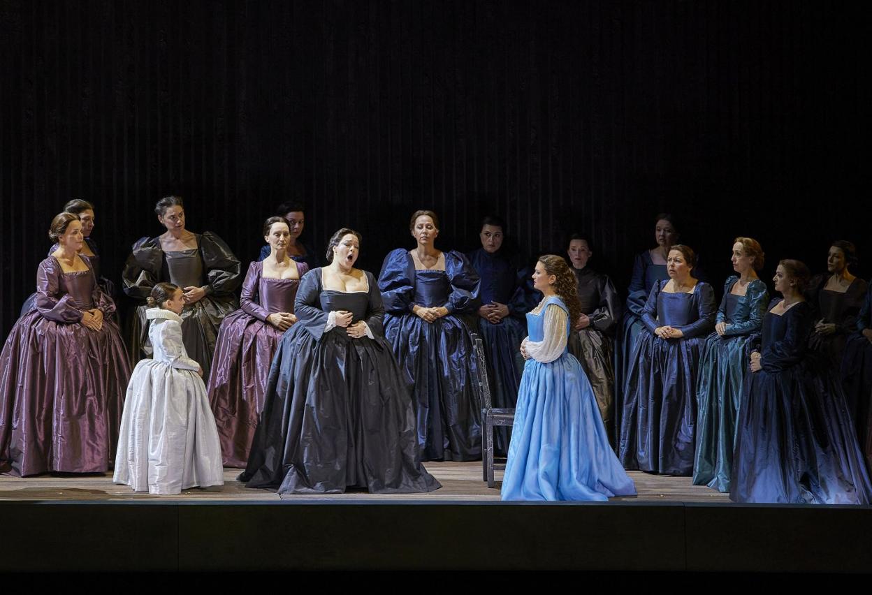 Escena-de-Anna-Bolena-en-Les-Arts