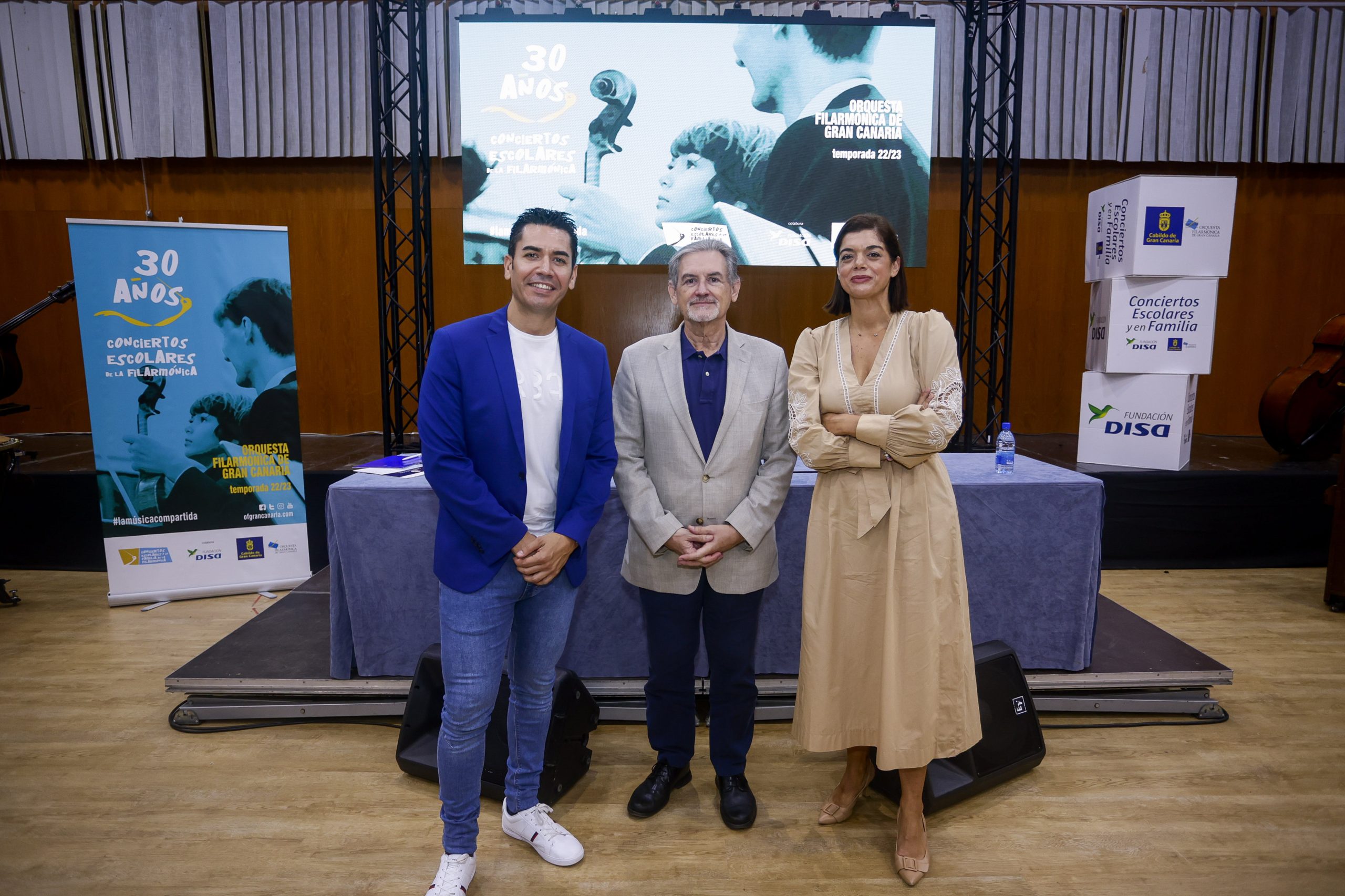 Rafael-Sanchez-Arana-Pedro-Justo-y-Sara-Mateos.-Conciertos-escolares-OFGC-y-Fundacion-DISA