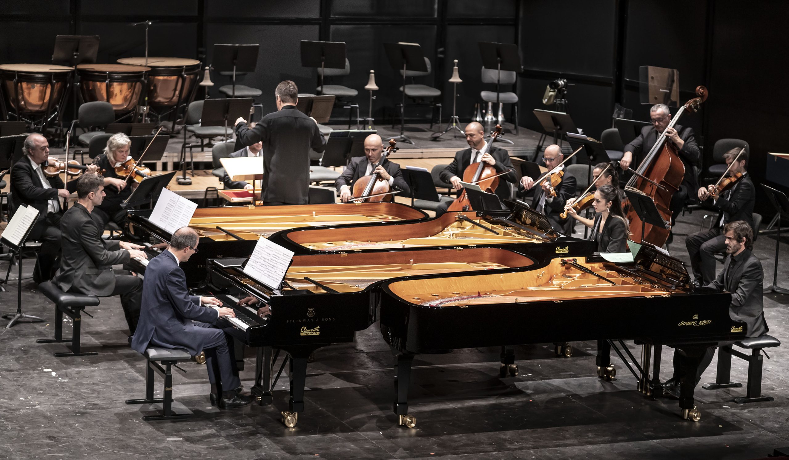 Hernandez-Silva-dirige-la-Orquesta-de-Valencia-en-el-Festival-Iturbi-©-Contra-Vent-i-Fusta