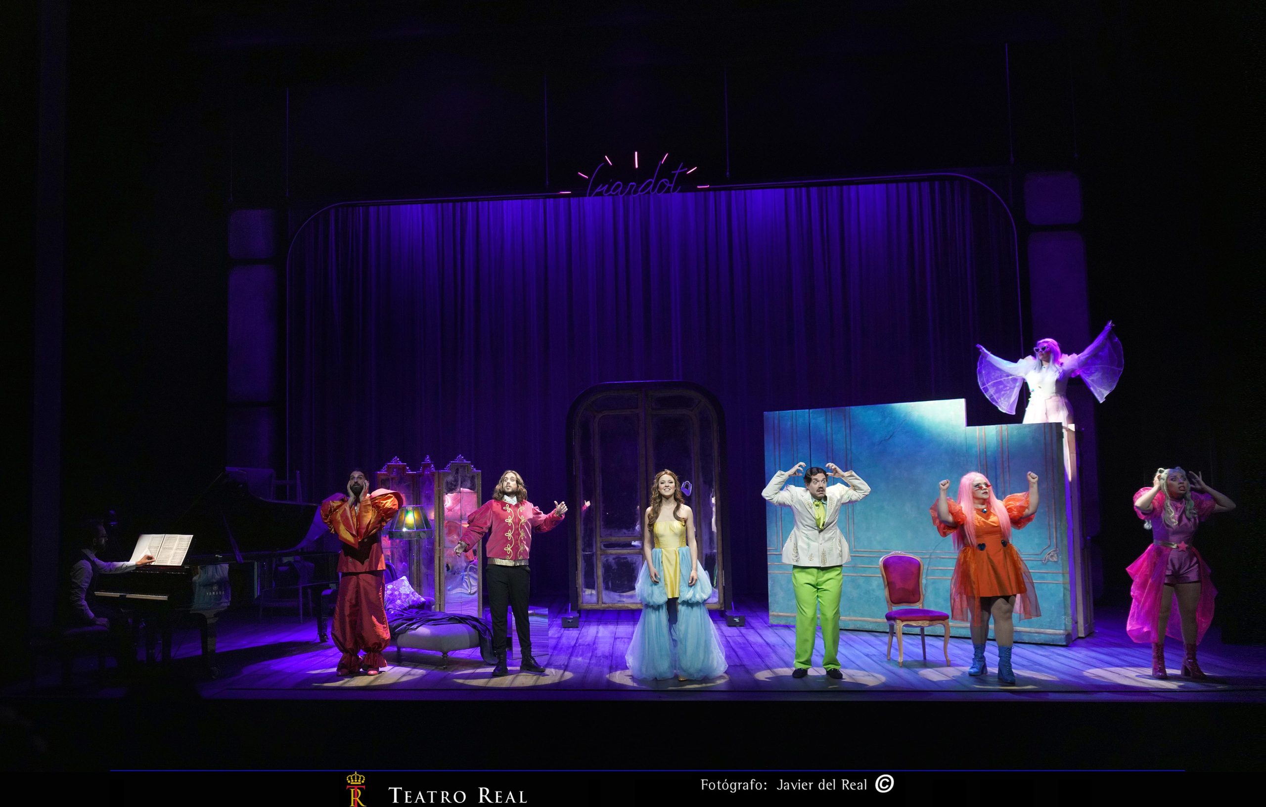 Escena-de-La-Cenicienta-c-Javier-del-Real