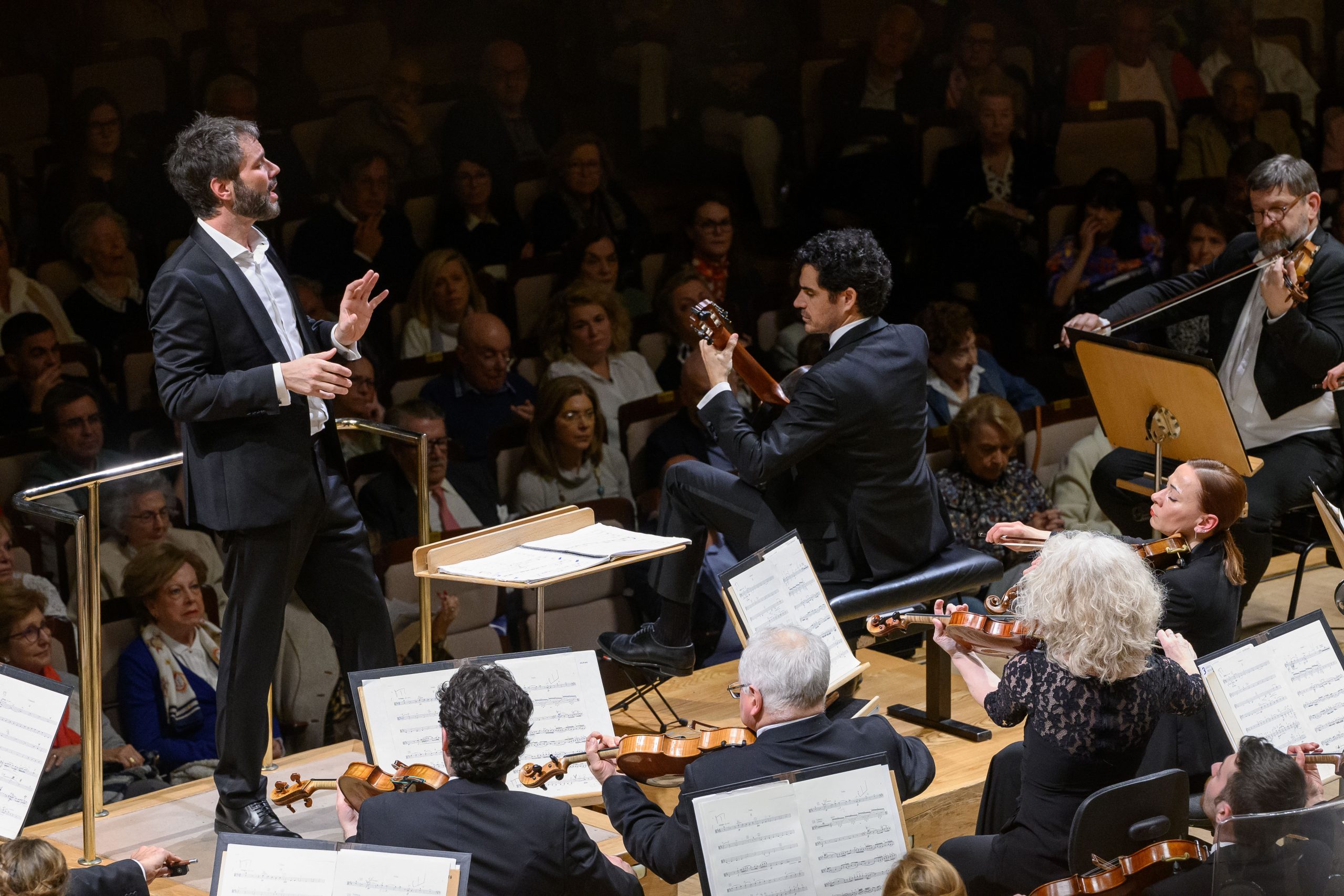 Vicent-Sainz-Villegas-Orq.-Nacional-de-belgica-c-Rafa-Martin-Ibermusica