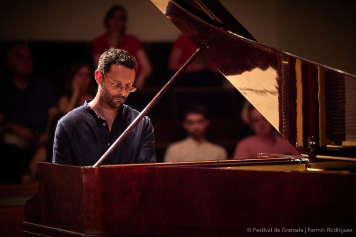 Benjamin-Alard-c-Festival-de-Granada-Fermin-Rodriguez