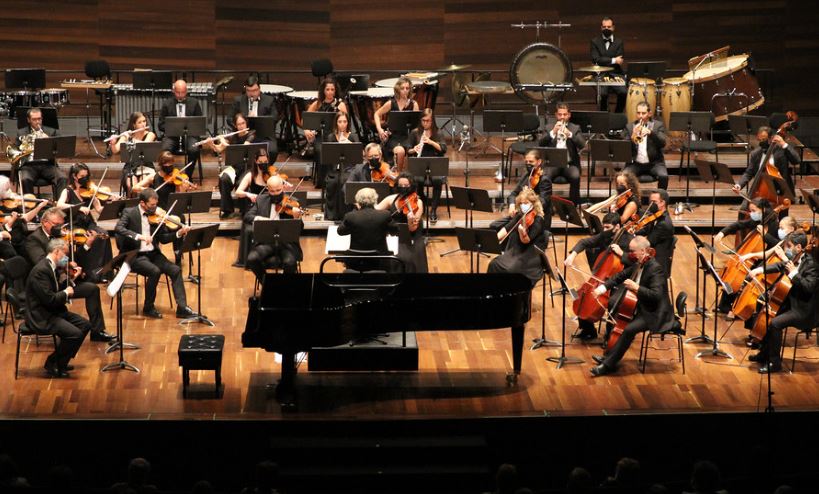 Temes-Sinfonica-Iberica-c-Juan-Luis-Garcia