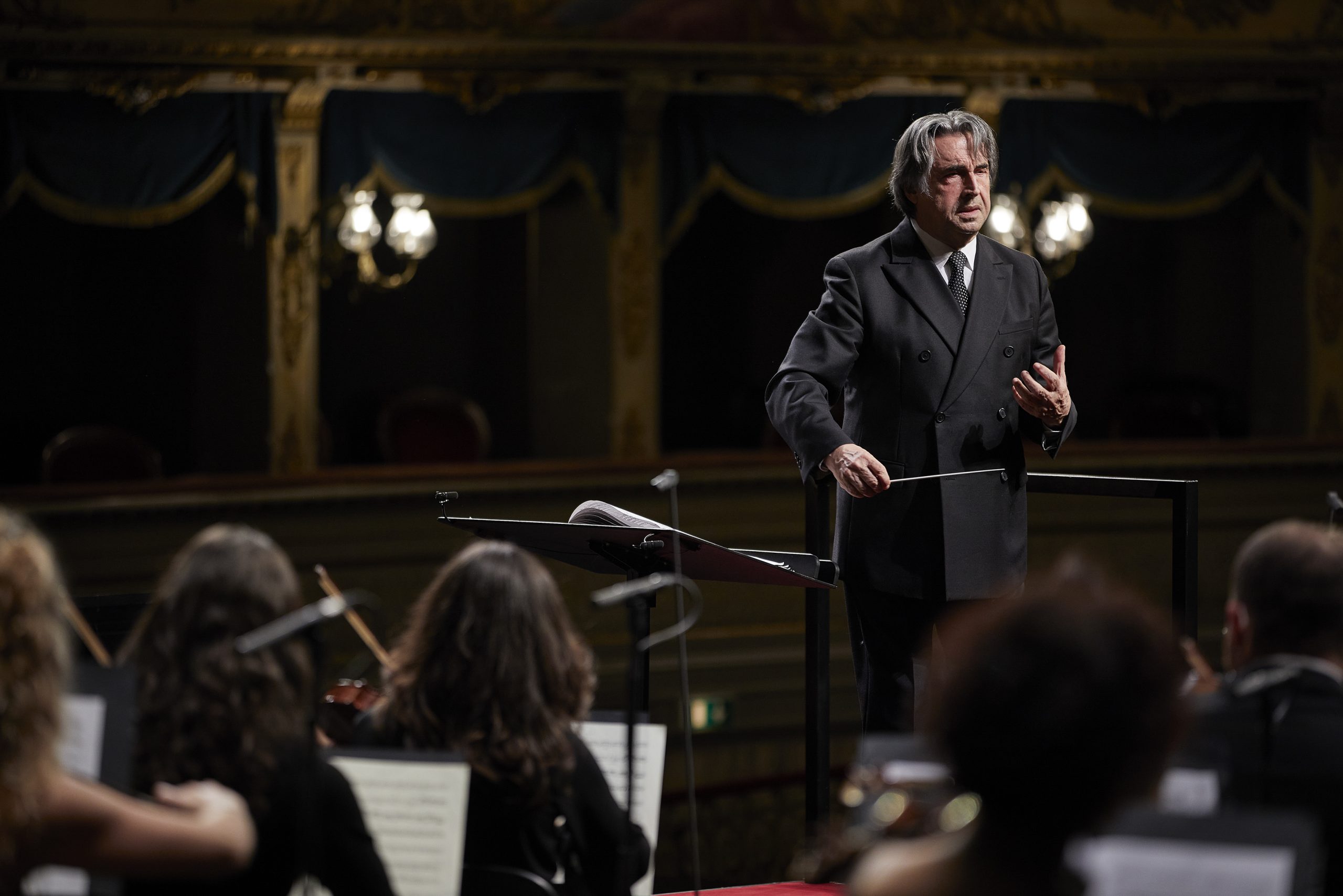Riccardo-Muti-y-la-Orquesta-juvenil-Luigi-Cherubini