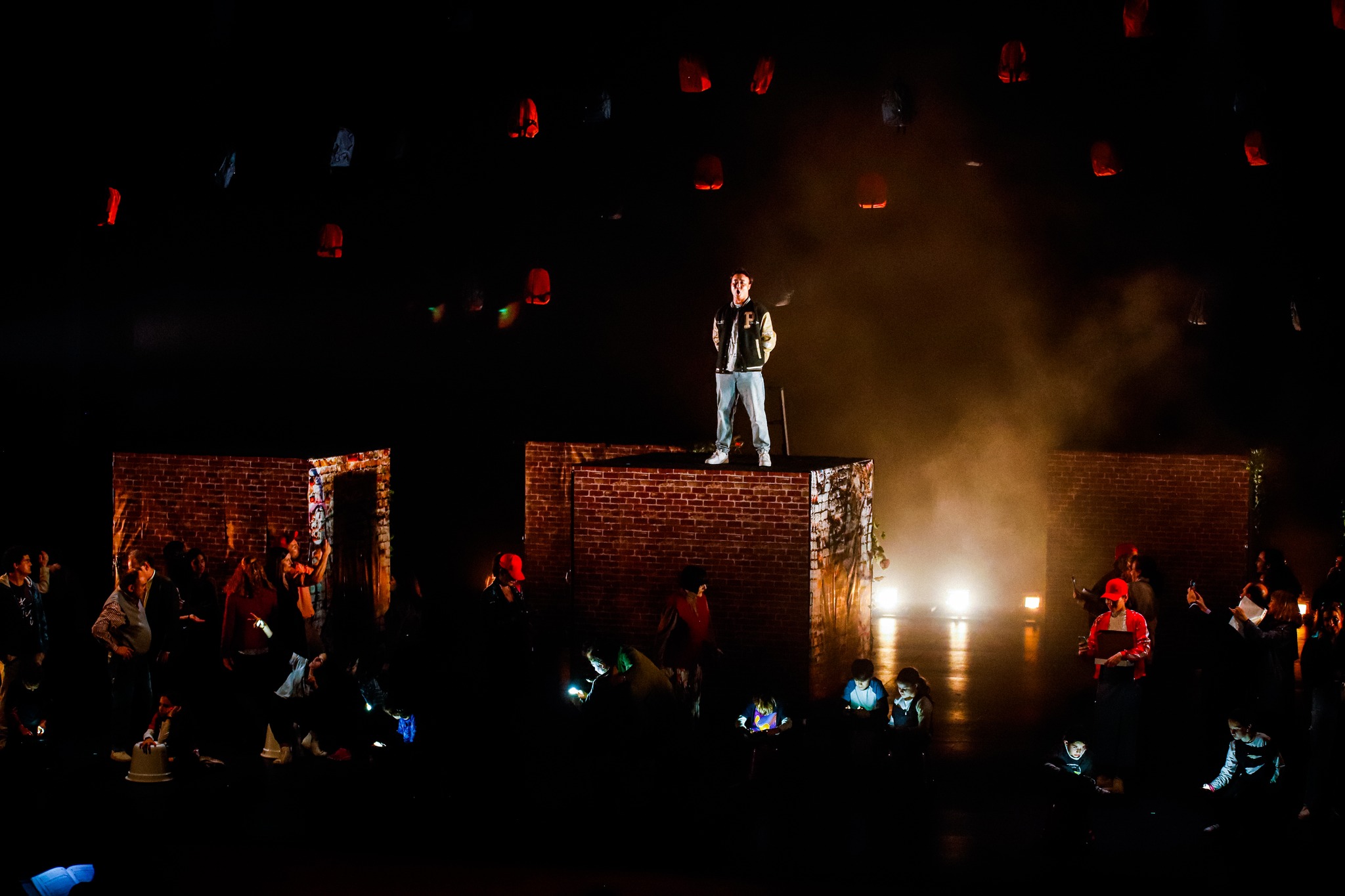 Crítica: El yin y el yang; L’elisir d’amore en el Kursaal